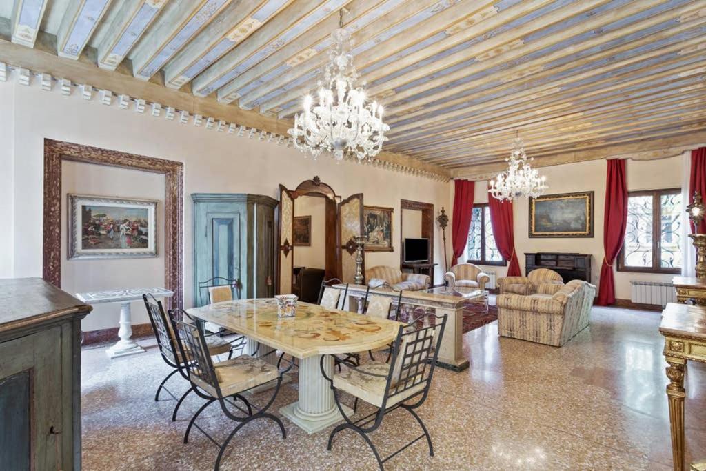 Doge Palace Luxury Apartment - Cannaregio Venecia Exterior foto